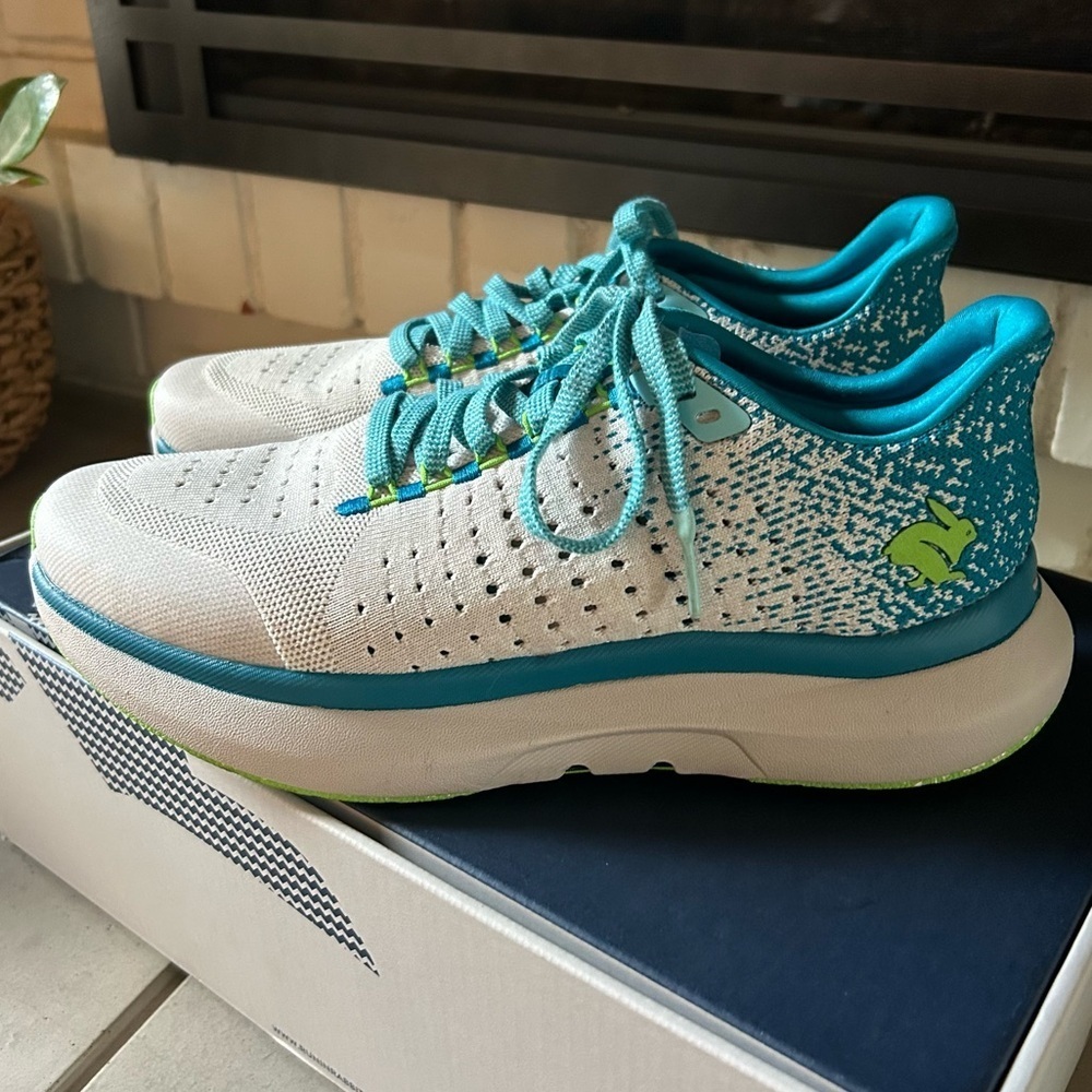 Rabbit Running Rabbit Dream Chaser 2.0 Running Shoes Men’s Size 10